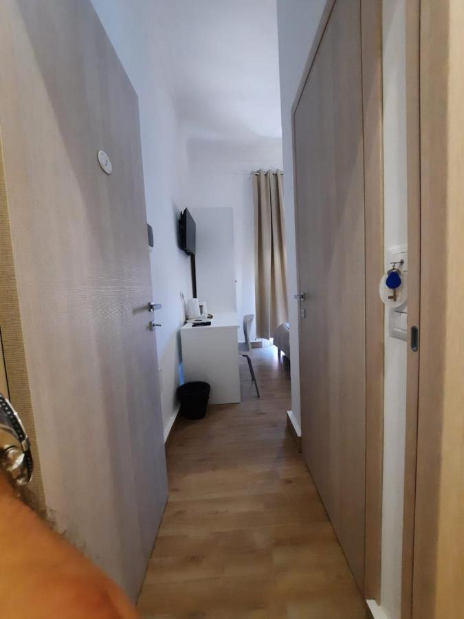 Le Camere Di Via Meccio Palermo Bagian luar foto